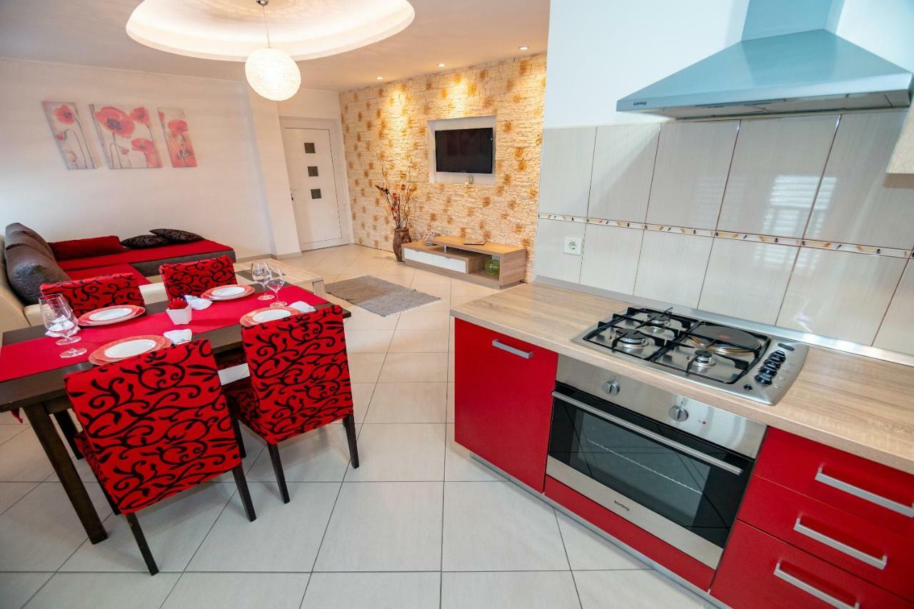 Apartmani Ivan Лопар Экстерьер фото